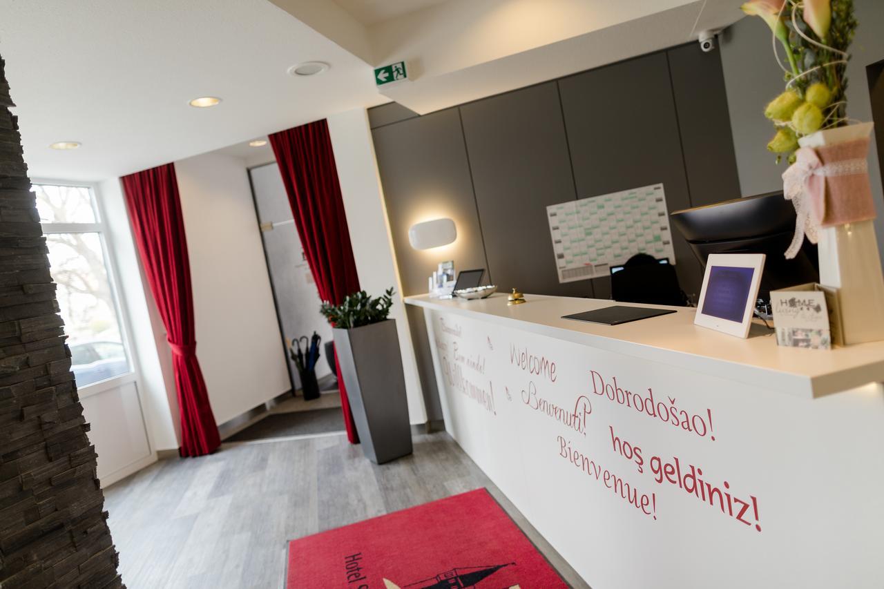 Hotel Stadt Тутлинген Экстерьер фото